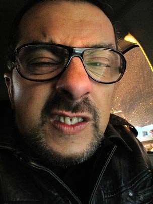  ANDREU BUENAFUENTE _ compañeros (1) 