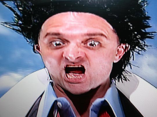  ANDREU BUENAFUENTE _ distorsión 