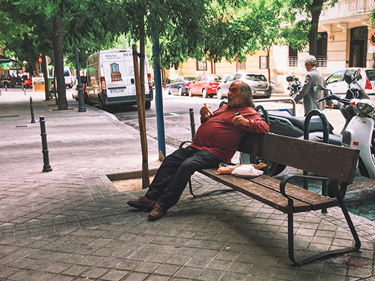  ANDREU BUENAFUENTE _ el hombre del plátano 