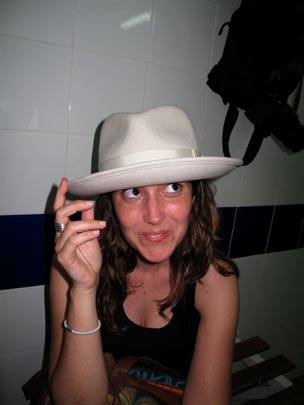  ANDREU BUENAFUENTE _ el sombrero de corbacho 