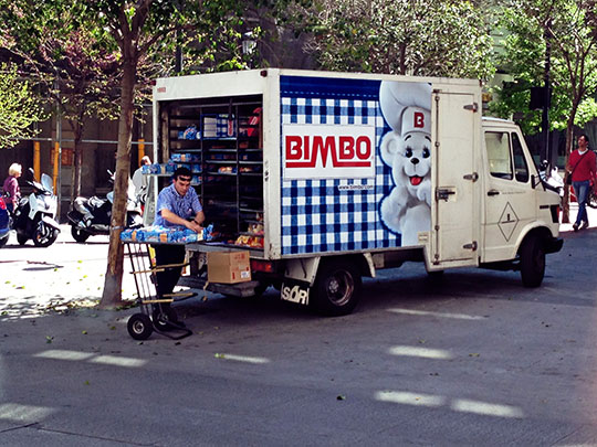  ANDREU BUENAFUENTE _ el fresco del barrio 