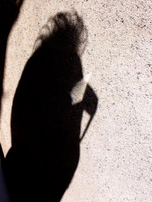  ANDREU BUENAFUENTE _ hombre loro 