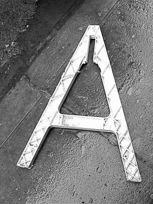  ANDREU BUENAFUENTE _ inicial 