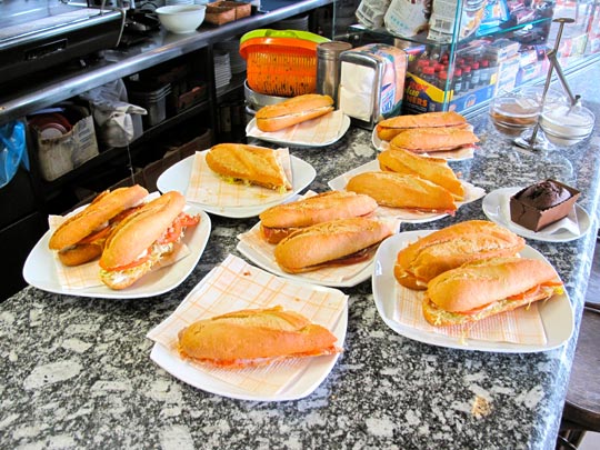  ANDREU BUENAFUENTE _ media mañana 