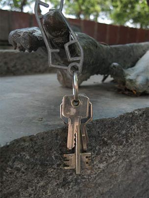  ANDREU BUENAFUENTE _ ¿son tuyas? 