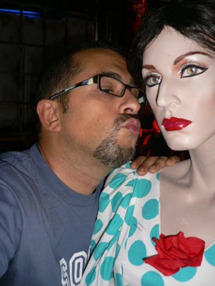  ANDREU BUENAFUENTE _ una amiga 