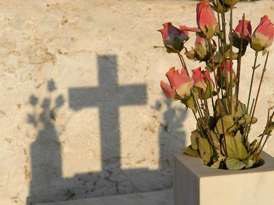  ALBERT FERRER _ cementerio en creta 