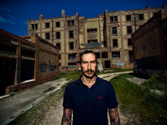  ALBERT JODAR _ anónimo paseante, tarragona, 2010 