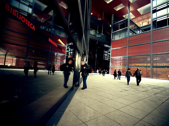  ALBERT JODAR _ detrás del espejo 