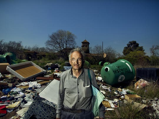  ALBERT JODAR _ el recolector de recuerdos, ripoll, 2011 
