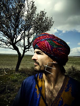  ALBERT JODAR _ fakir testa, zaragoza, 2011 