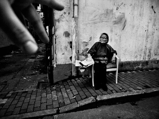  ALBERT JODAR _ la pequeña lucy li, barcelona, 2012 