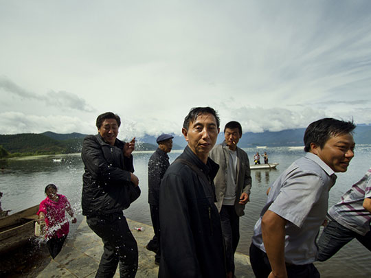  ALBERT JODAR _ los forajidos turistas. china, 2013 