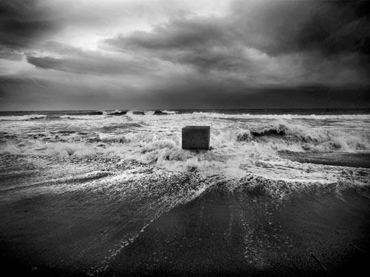  ALBERT JODAR _ resquicios de la antigua atlántida, badalona, 2011 