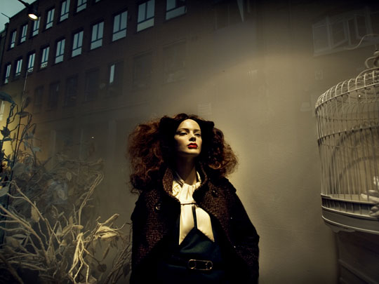  ALBERT JODAR _ shirley, la observadora 