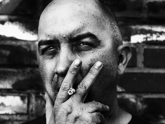  DAVID  SAGASTA [Madrid] _ el hombre que fumaba porque sí 