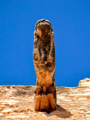  ANGELA LLOP [Torrelles de Foix-Barcelona] _ gárgola 