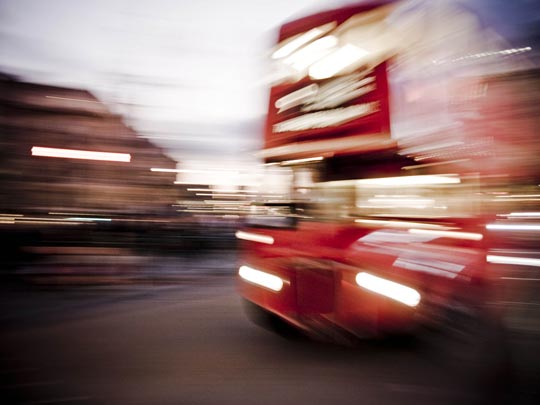  KIKE SICILIA [Santa Coloma de Gramanet-Barcelona] _ que se me escapa el bus 