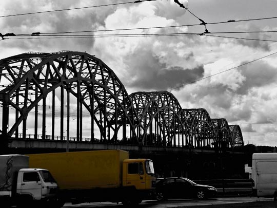  CRISTINA HERNANDEZ [Jaén] _ yellow truck 