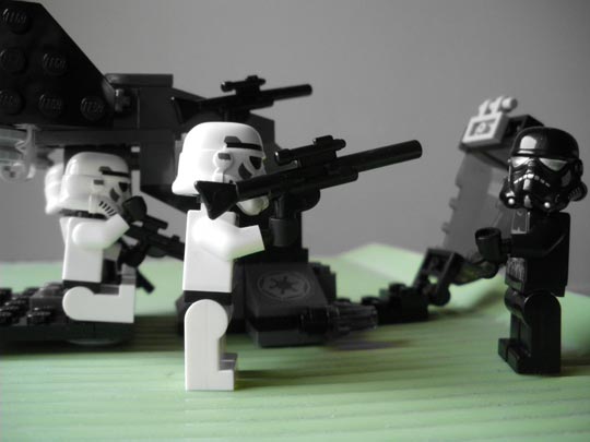  PAU ARENÓS _ darth vader pierde el carnet de conducir 