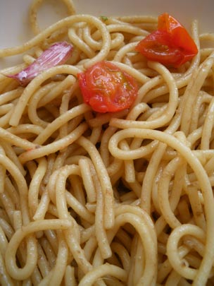  PAU ARENÓS _ espaguetis con anchoas 