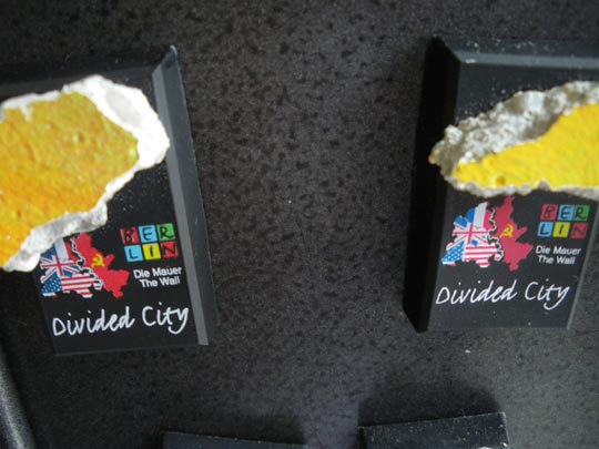  PAU ARENÓS _ lo que queda del muro 