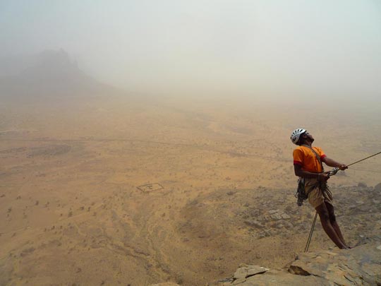  ARACELI SEGARRA _ echando un vistazo 