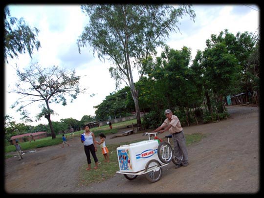  ARACELI SEGARRA _ recuerdo de infancia 
