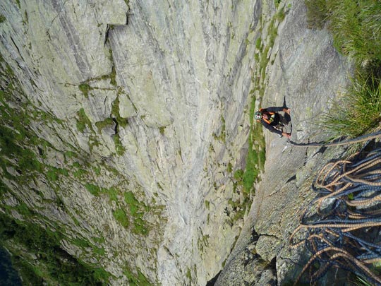  ARACELI SEGARRA _ vertical (1) 