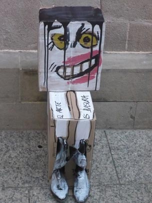  ANA SANCHEZ _ arte de usar y tirar 