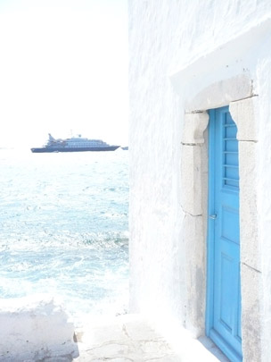  ANA SANCHEZ _ un crucero en puertas 