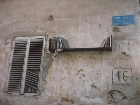  ANA SANCHEZ _ una calle de libro 