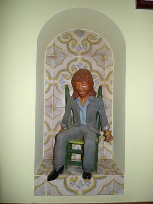  BERTO ROMERO _ camarón en una hornacina 