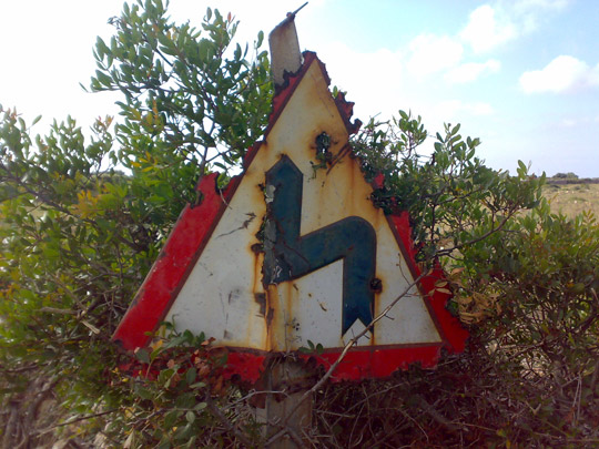  BERTO ROMERO _ curva peligrosa 