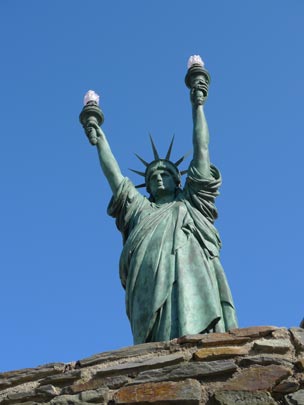  BERTO ROMERO _ doble libertad 