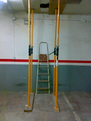  BERTO ROMERO _ escalera bajo palio 