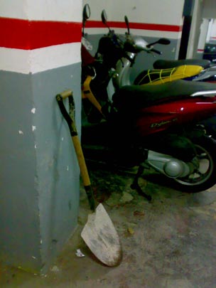  BERTO ROMERO _ la bruja se ha comprado una harley 