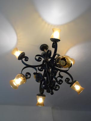  BERTO ROMERO _ lámpara 