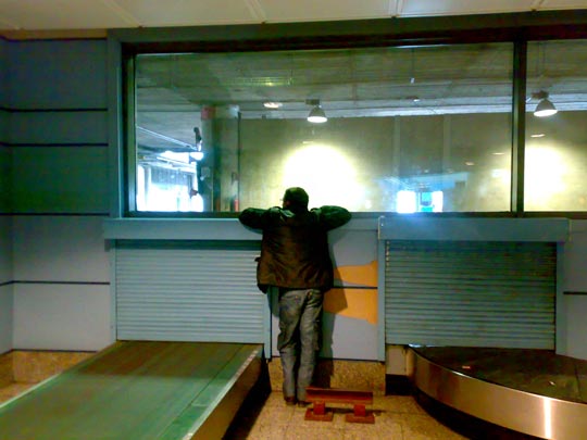  BERTO ROMERO _ showman esperando con aureola 