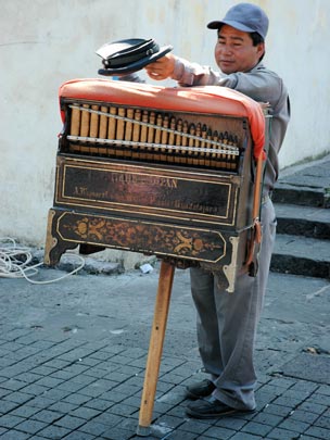  JUAN CRUZ _ musicalmente transportable 