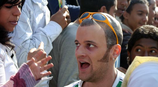  EDU SOTO _ baño de multitudes 