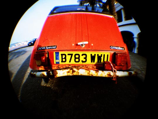  FRANCESC FÀBREGAS _ 2cv muerto 