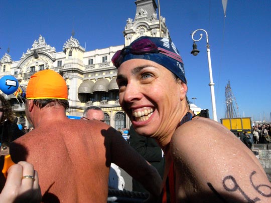  FRANCESC FÀBREGAS _ alegría de campeona 
