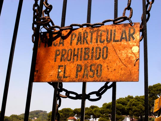  FRANCESC FÀBREGAS _ encadenados 