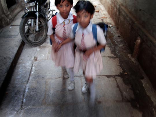  FRANK KALERO _ varanasi, mochilas 