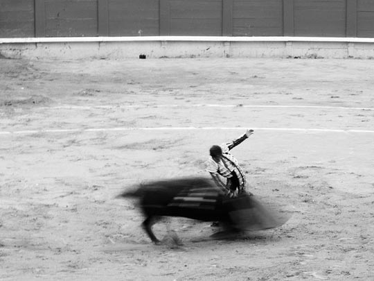  JAVIER MARTIN _ última tarde de toros en la monumental de barcelona 