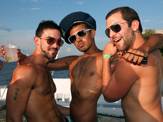  KOITZ _ los vigilantes de la playa 