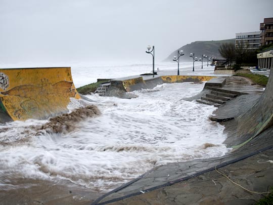  CHARLIE LONEGAN _ ¡¡¡pero si he venido a patinar!!! 