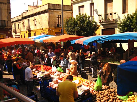  MIA FONT _ estar en el mercado 