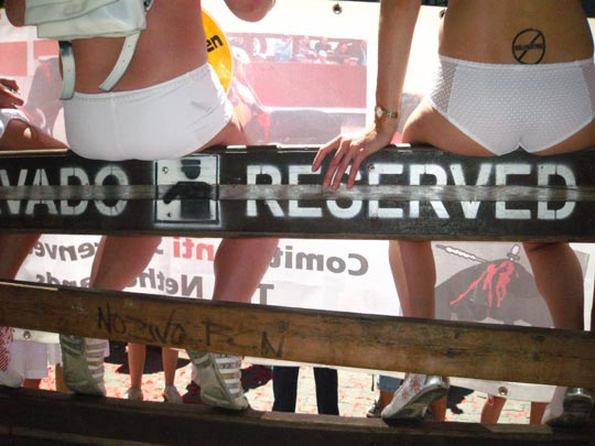  MIKEL URMENETA _ culos anónimos 